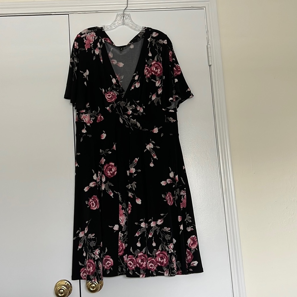 Torrid floral dress size 2